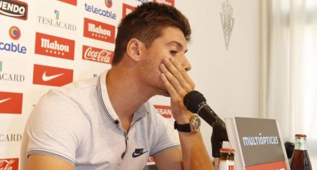 Meré en su despedida del Sporting el domingo al mediodía.