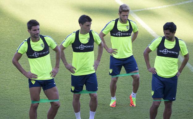 Adrián, Ricca, Keko y Chory Castro, ayer en el regreso a los entrenamientos del Málaga.