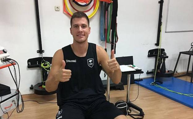 Nedovic viajó la semana pasada a Málaga para ser examinado por los médicos del Unicaja.