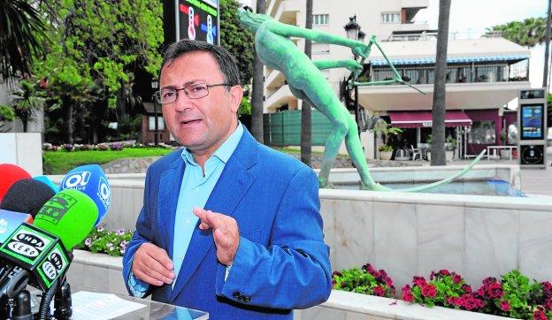 Miguel Ángel Heredia, durante una visita a Marbella. :: josele-lanza