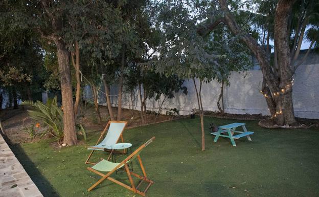 El terreno sirve hoy como jardín de una vivienda. /Álvaro Cabrera