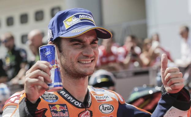 Dani Pedrosa celebra la 'pole'. /Efe