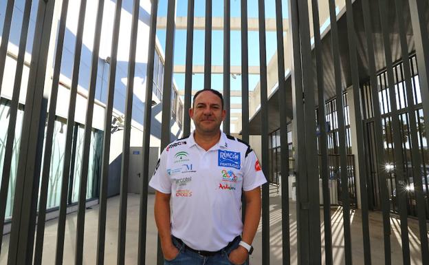Carrasco, en las instalaciones de Rincón Fertilidad en el estadio de La Rosaleda/Fernando González