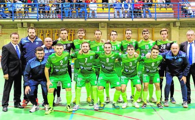 El UMA Antequera se examina al líder de Segunda, el filial de ElPozo