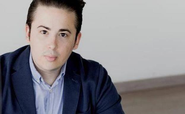Enrique Espinosa.