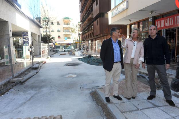 La reforma de las calles del centro de Marbella terminará antes de Semana Santa