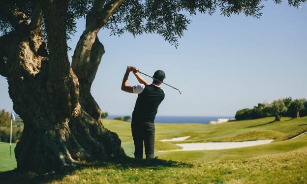 Finca Cortesin es mucho más que un campo de golf; cuenta con un hotel y una zona de 'spa', así como con una oferta variada que convierten la experiencia en única. :: SUR
/