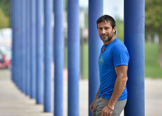 Álex Txikon. :: luis ángel Gómez/