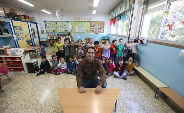 Samuel Ruiz, en la clase de Infantil de 5 años del CEIP Los Morales, en Puerto de la Torre.