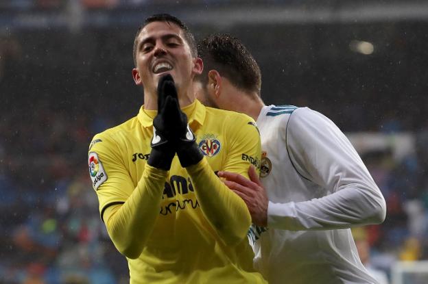 Pablo Fornals celebra su gol decisivo en el Bernabéu. :: efe/