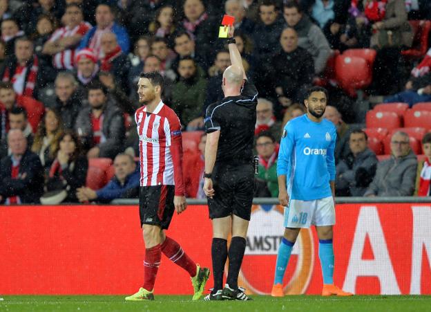 Aduriz fue expulsado. :: reuters/