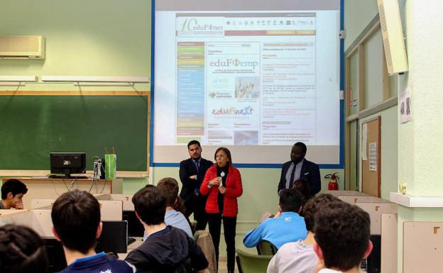 La sesión se ha celebrado este martes en la Facultad de Ciencias Económicas y Empresariales de la UMA./SUR