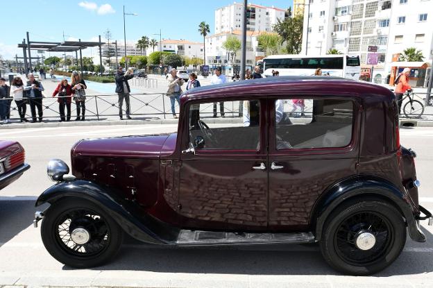 Las carrocerías quedaron expuestas en el bulevar./