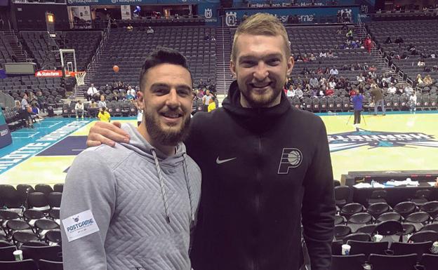 Francis Alonso y Domas Sabonis./SUR