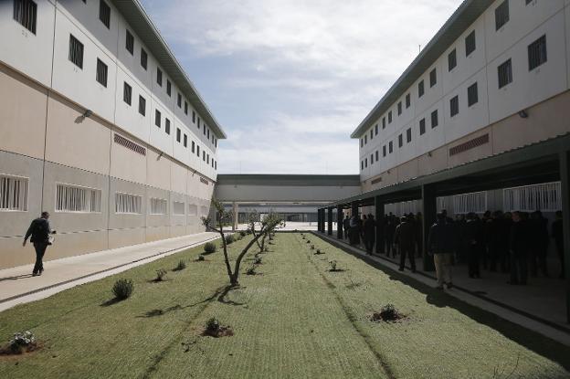 Imagen del centro penitenciario el día de su inauguración./Ñito Salas