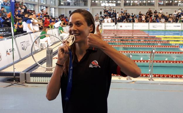 Duane da Rocha, con su medalla este miércoles./Migue Fernández