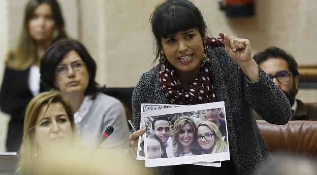 Teresa Rodríguez, ayer en la sesión de control del Parlamento. /J. M. Vidal. EFE