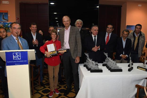 Un momento de la entrega de premios. :: josele-lanza/