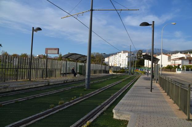 Vélez pide a la Junta que incluya el tranvía en el área metropolitana