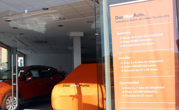 Entrada de las nuevas instalaciones Seat Cormosa de vehículos de ocasión. /SUR