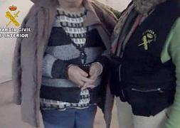 Así se desarrolló el registro domiciliario y arresto de la presunta autora del crimen de La Cala