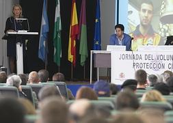 Francisca Caracuel, durante su intervención en la entrega de galardones esta mañana. :: Ñito Salas/