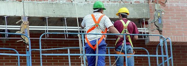 La Junta aprueba un plan de 200 millones para reformas en viviendas