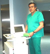El Clínico incorpora un láser para dar de alta en el día a operados de tumores de vesícula/