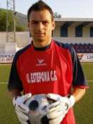 René Román./ J. MACÍAS/