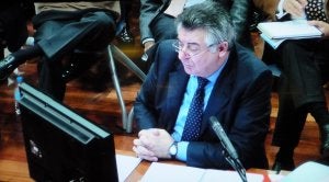 Durante las últimas sesiones, Roca está explicando ante el juez las sumas de dinero que recibió de empresarios. :: E. M./