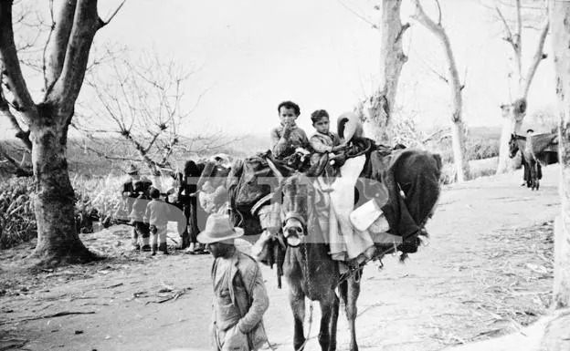 Risultato immagini per NORMAN BETHUNE 1937 SPAGNA, MALAGA ?