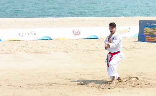 Damián Quintero durante la competición en Catar.
