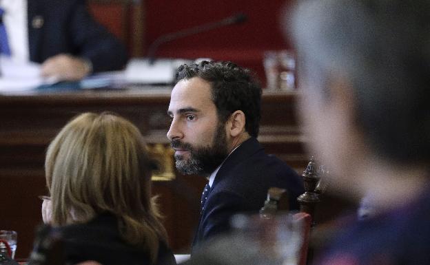 Dani Pérez vuelve al Ayuntamiento de Málaga 1 Dani Pérez, en la bancada socialista./MIgue fernández