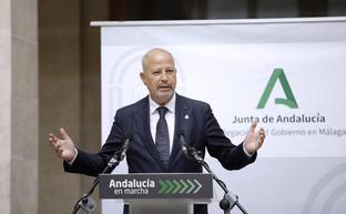 El consejero de Educación y Deporte de la Junta de Andalucía, Javier Imbroda./