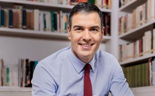 Pedro Sánchez: "Me gusta la literatura esperpéntica"