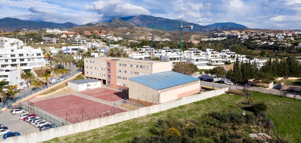 Estepona will give a plot for the expansion of the Tomás Hormigo institute