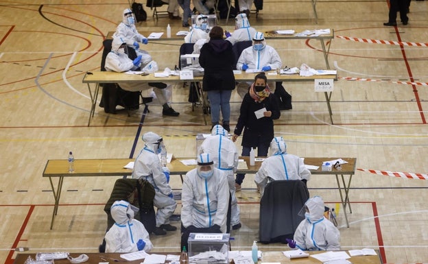 Próxima parada: Andalucía | Südzeitung 2 Imagen de las elecciones catalanas del 14 de febrero. /Sur