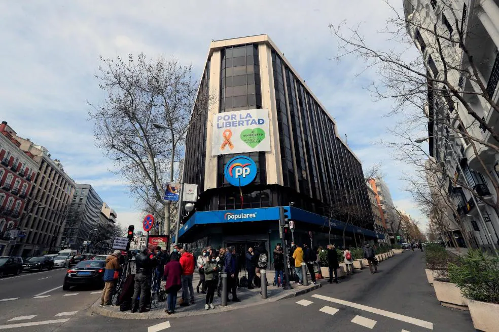 Fachada de la sede de los populares en la calle Génova de Madrid. efe/