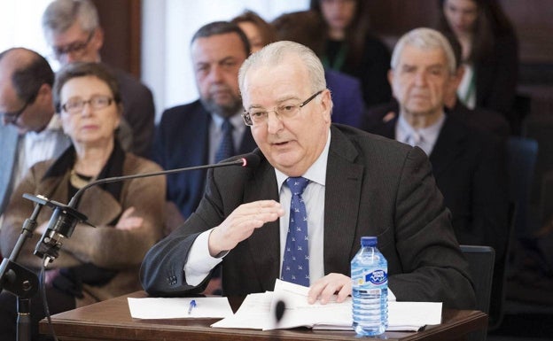 Un archivo con intrusos, 