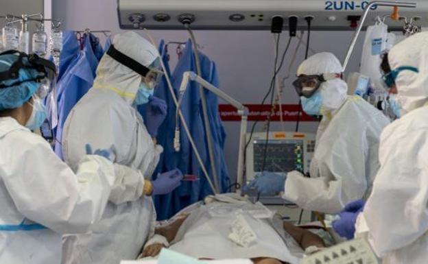 Andalucía supera las 13.000 muertes durante la pandemia tras registrar 27 nuevas muertes por Covid durante el fin de semana