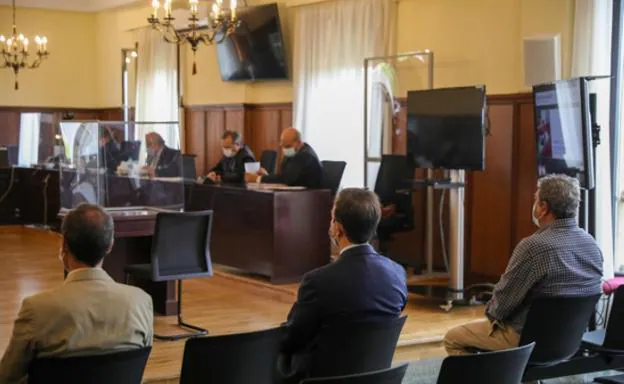 Audiencia oral de juicio por irregularidades en la empresa de capital riesgo Invercaria, afiliada al directorio.  Sur