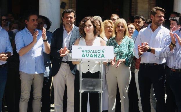 Juanma Moreno realizará una campaña autonómica sin la presencia de barones autonómicos