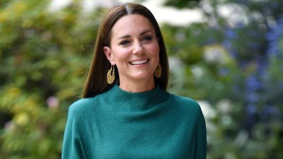 Kate Middleton supera a la reina Camilla y recuerda a Isabel II: cómo ha hecho suyo el legado de Lady Di